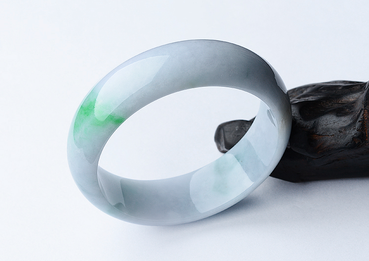 糯冰种春带彩手镯（59.3mm）