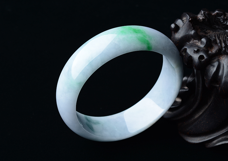 糯冰种春带彩手镯（59.3mm）