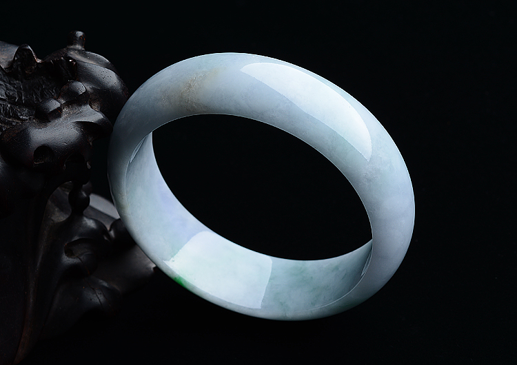糯冰种春带彩手镯（59.3mm）