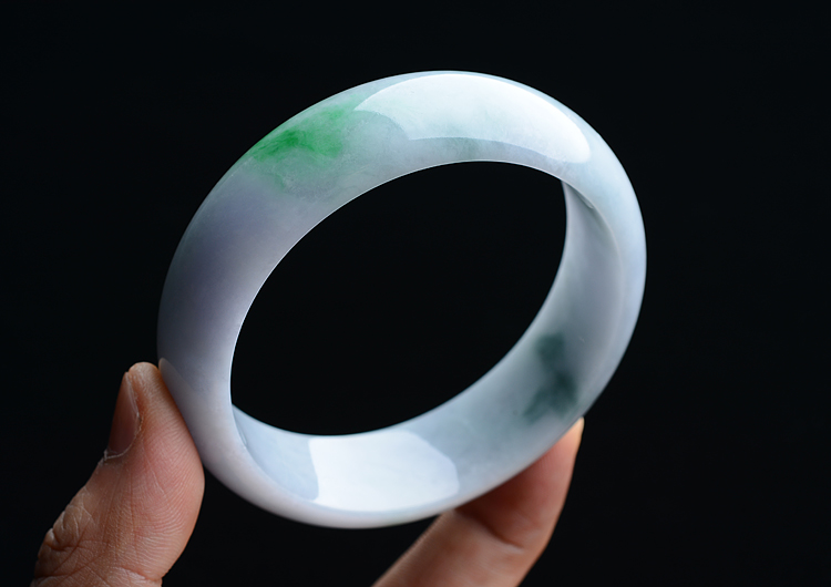 糯冰种春带彩手镯（59.3mm）