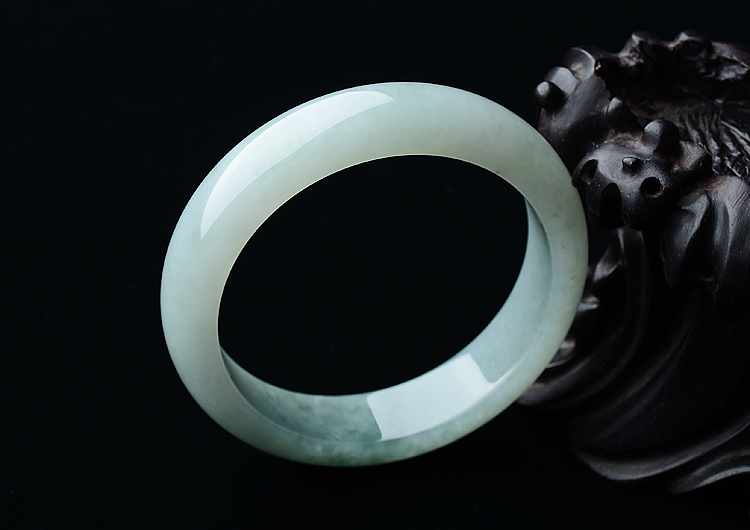 糯冰种晴水飘花手镯（56.8mm）