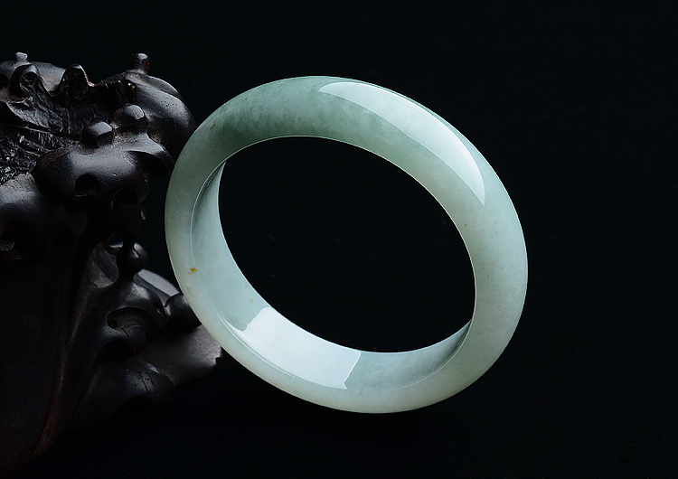 糯冰种晴水飘花手镯（56.8mm）