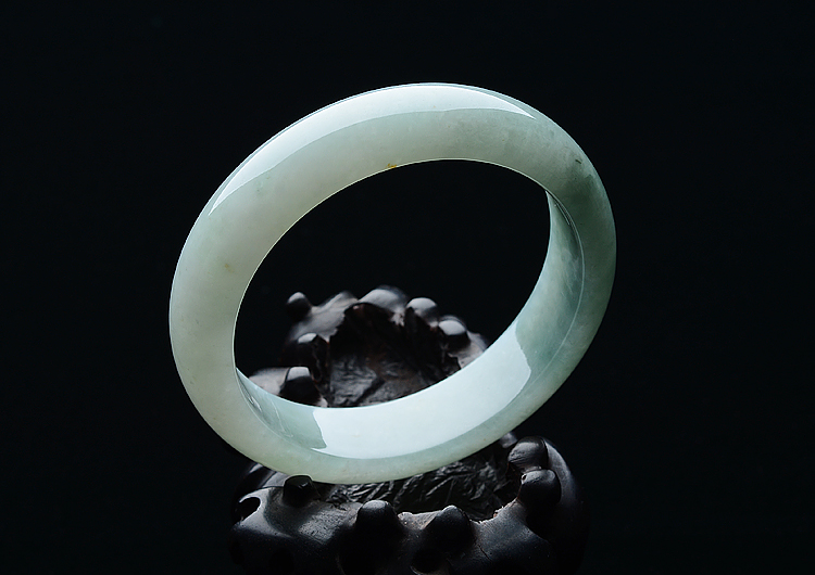 糯冰种晴水飘花手镯（56.8mm）