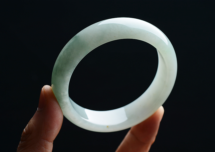 糯冰种晴水飘花手镯（56.8mm）