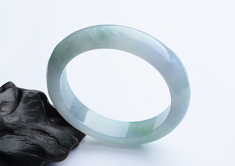 糯冰种晴水飘花雕花手镯(55.3mm)