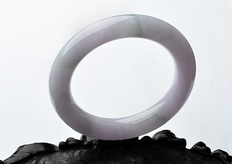 糯冰种春带彩圆条手镯(57.9mm)