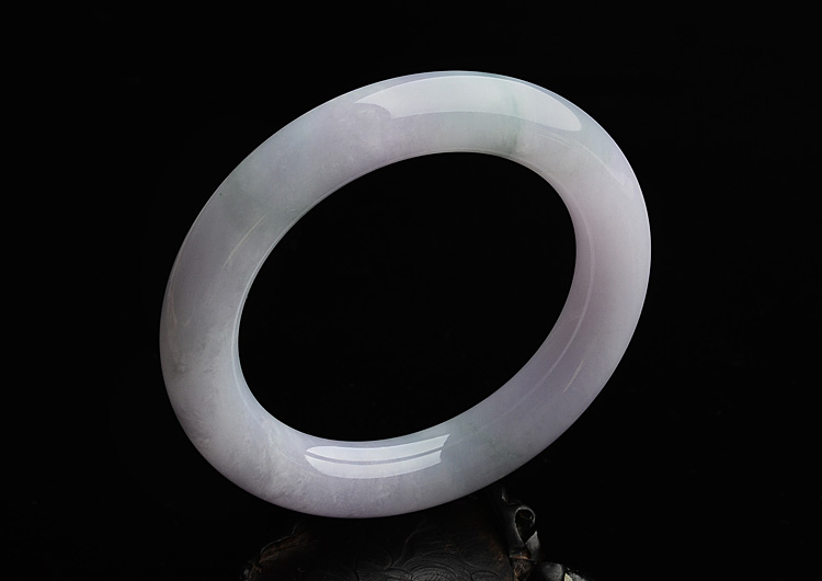 糯冰种春带彩圆条手镯(57.9mm)