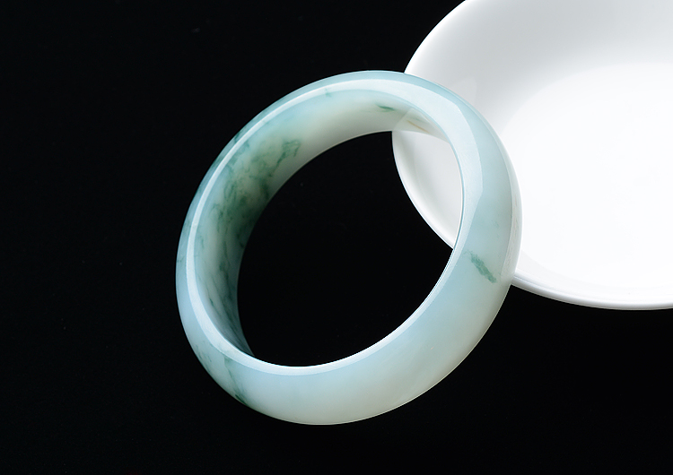 糯冰种晴水飘花手镯（59.5mm）
