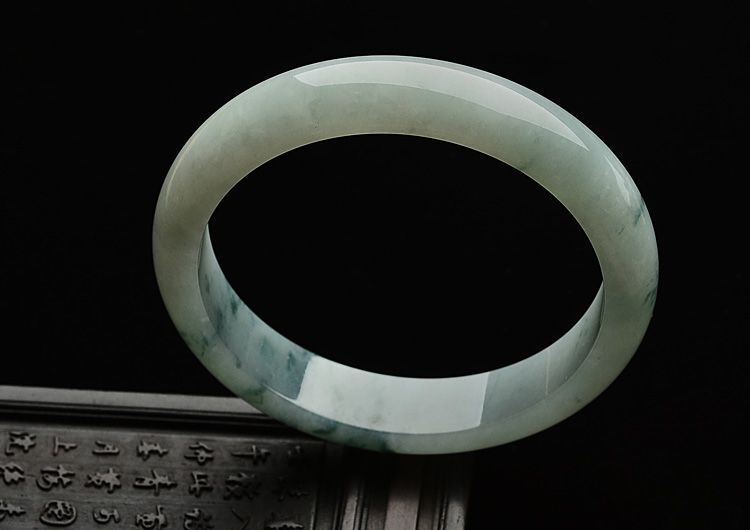 糯冰种飘花手镯(58.3mm)