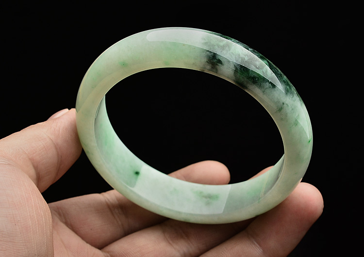 糯冰种飘花手镯(59mm)