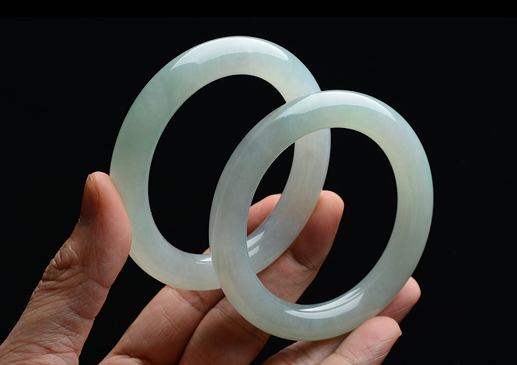 (超值推荐)冰种晴水圆条手镯（54.8mm/54.8mm）(一对)