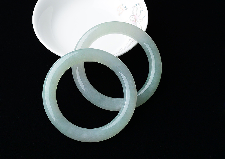 (超值推荐)冰种晴水圆条手镯（54.8mm/54.8mm）(一对)
