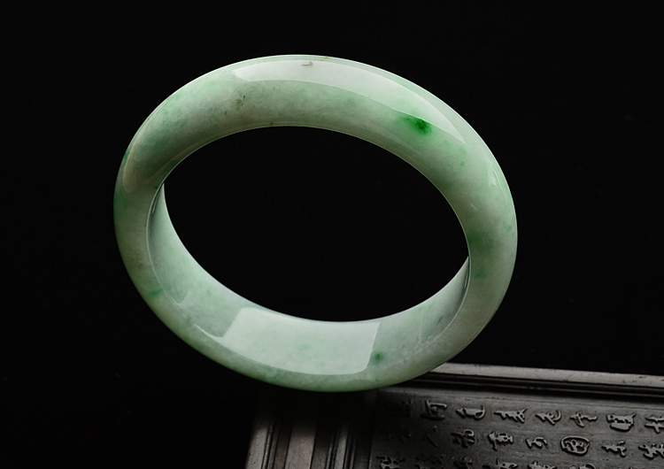 糯冰种飘翠手镯(58.2mm)