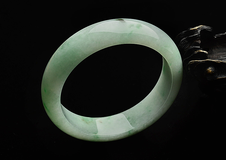 糯冰种飘翠手镯(58.2mm)
