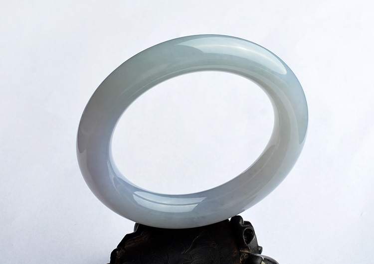 (超值推荐)冰种晴水圆条手镯(57.9mm)