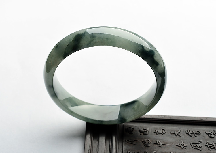 冰种飘花手镯(58.1mm)