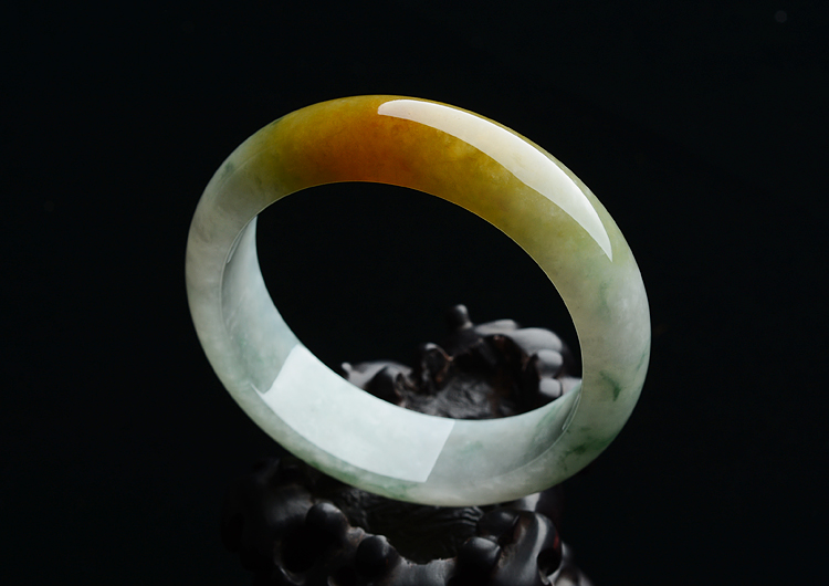 (超值推荐)糯冰种黄翡飘花手镯（59.5mm）