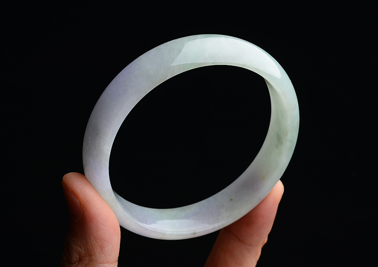 糯冰种春带彩手镯（61.3mm）