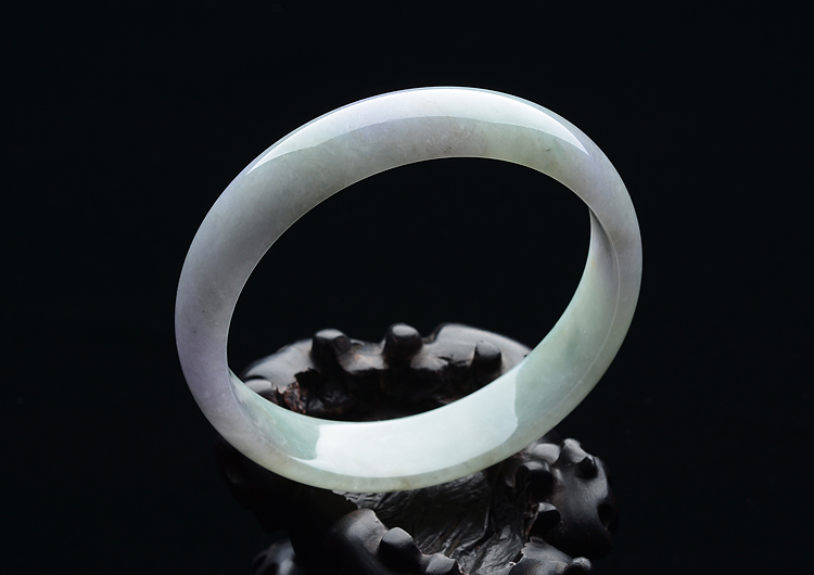 糯冰种春带彩手镯（61.3mm）