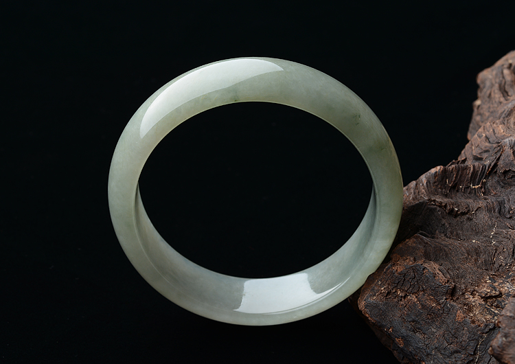 糯冰种晴水手镯（59.5mm）