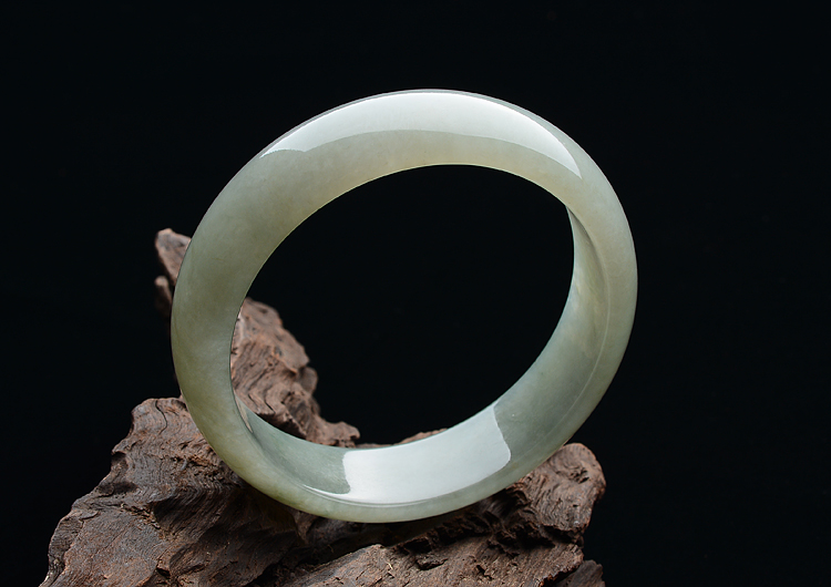 糯冰种晴水手镯（59.5mm）