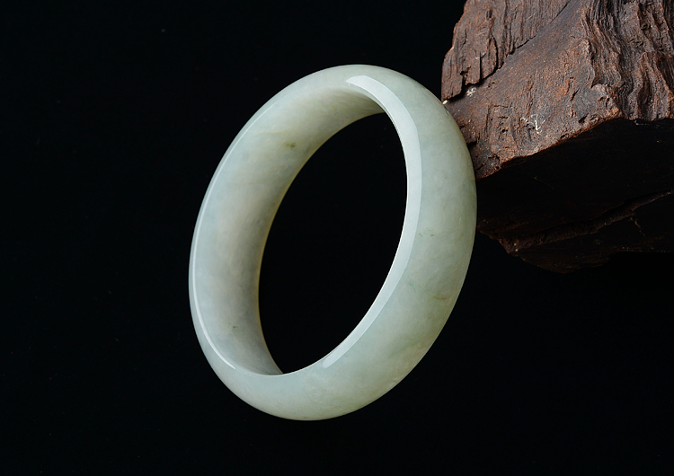 糯冰种晴水手镯（59.5mm）