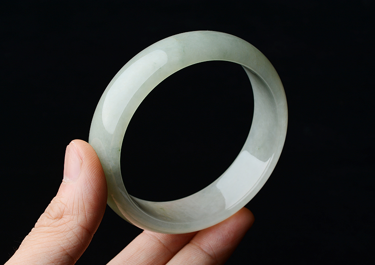 糯冰种晴水手镯（59.5mm）