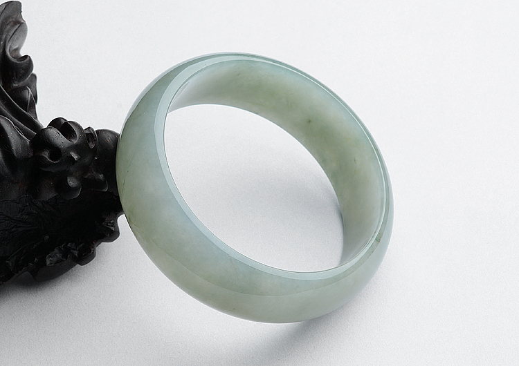 糯冰种晴水手镯（59.3mm）