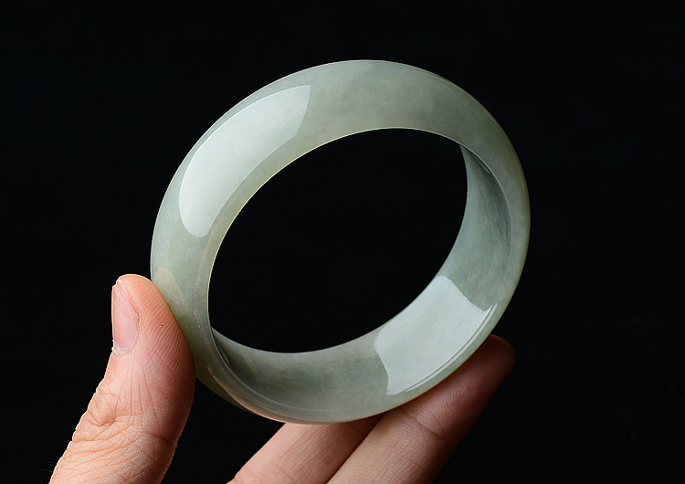 糯冰种晴水手镯（59.3mm）