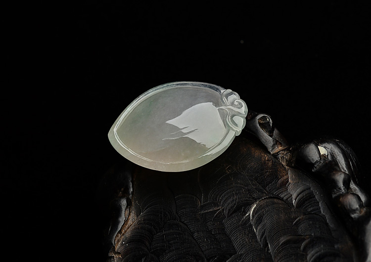 (超值推荐)冰种晴水寿桃挂件