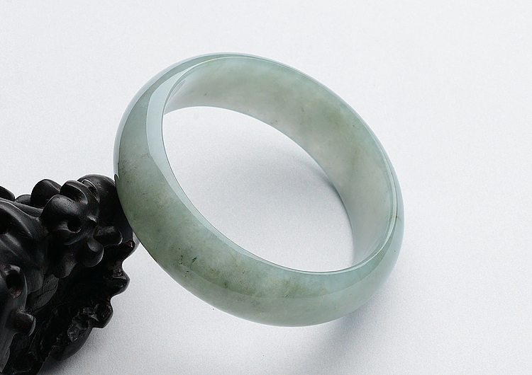 糯冰种晴水手镯（57.4mm）