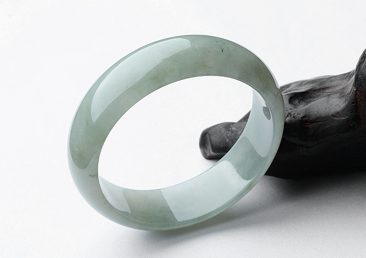 糯冰种晴水手镯（57.4mm）