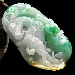 糯冰种黄加绿样样如意挂件