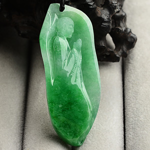 糯冰种翠色祈福挂件