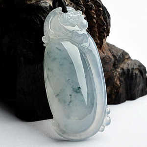 冰种飘花龙行如意挂件