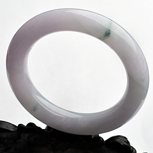 糯冰种春带彩圆条手镯(59mm)