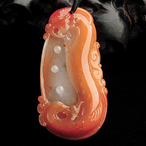 糯冰种红黄翡仿古龙牌挂件