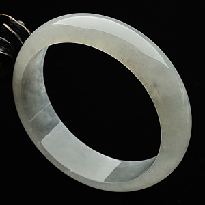 冰种淡晴水手镯(58.2mm)