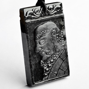 乌鸡种墨色达摩挂件