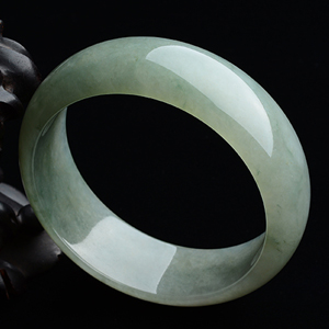 糯冰种晴水手镯（59.3mm）