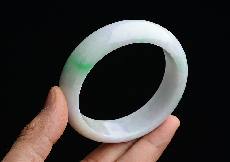 糯冰种春带彩手镯（59mm）