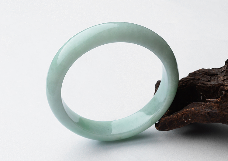 糯冰种晴水手镯（57.2mm）