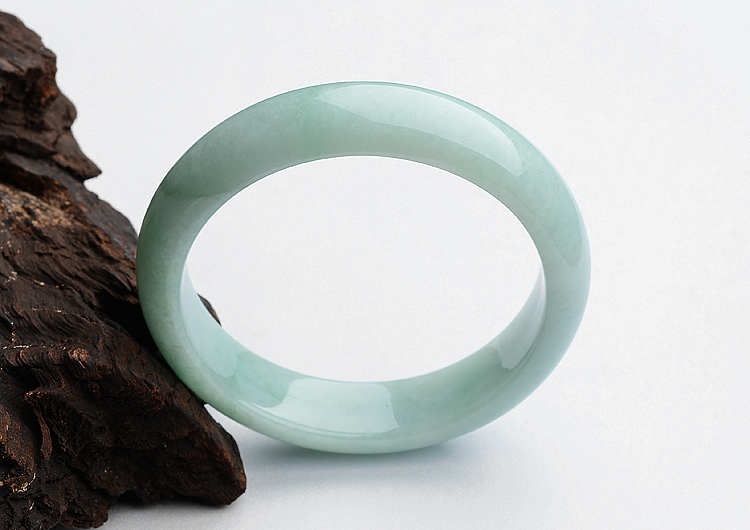 糯冰种晴水手镯（57.2mm）