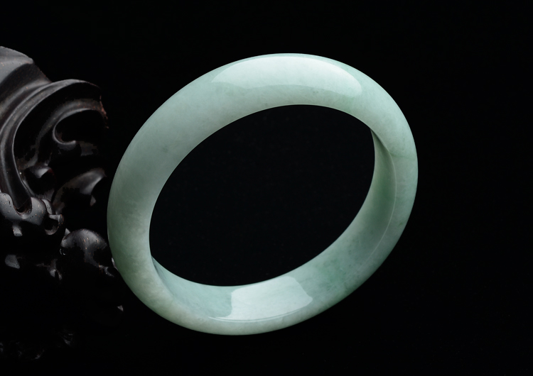 糯冰种晴水手镯（57.2mm）