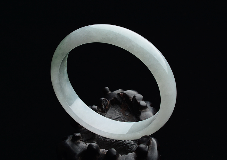 糯冰种飘花手镯（58.4mm）