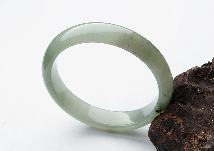 糯冰种晴水飘花手镯（57.2mm）