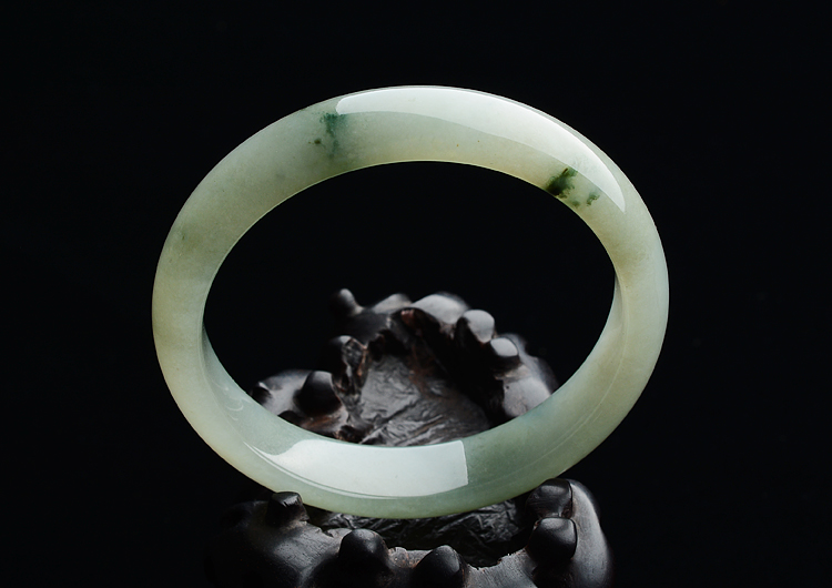 糯冰种晴水飘花手镯（57.2mm）