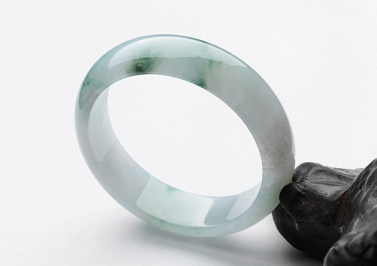 糯冰种飘花手镯（58.2mm）