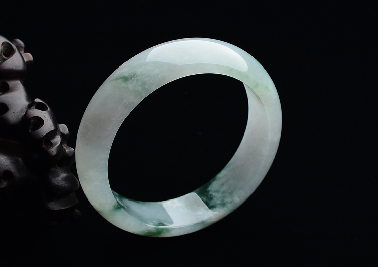 糯冰种飘花手镯（58.2mm）