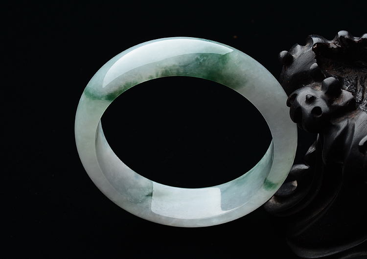 糯冰种飘花手镯（58.2mm）